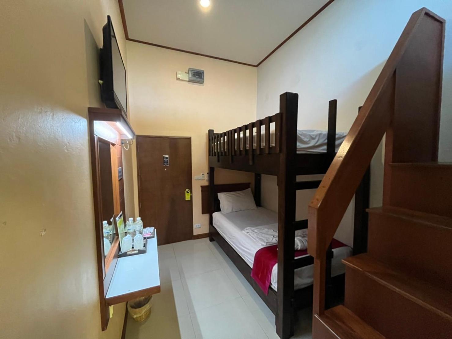 First And Frang Hotel - Koh Phangan Тонгсала Екстериор снимка
