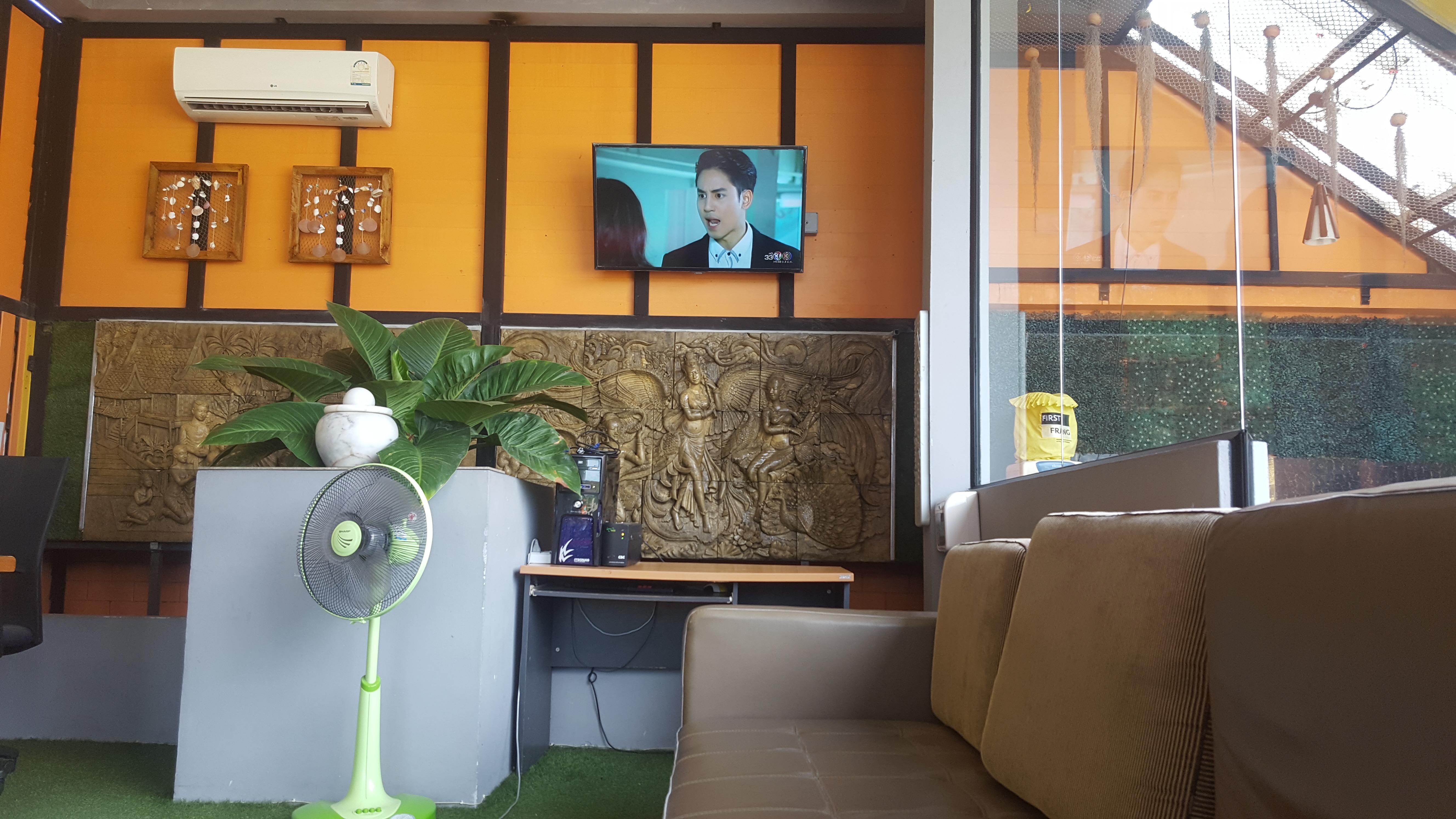 First And Frang Hotel - Koh Phangan Тонгсала Екстериор снимка
