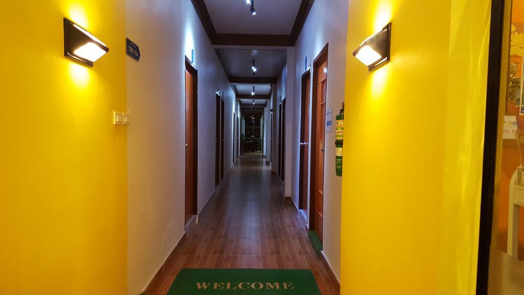 First And Frang Hotel - Koh Phangan Тонгсала Екстериор снимка